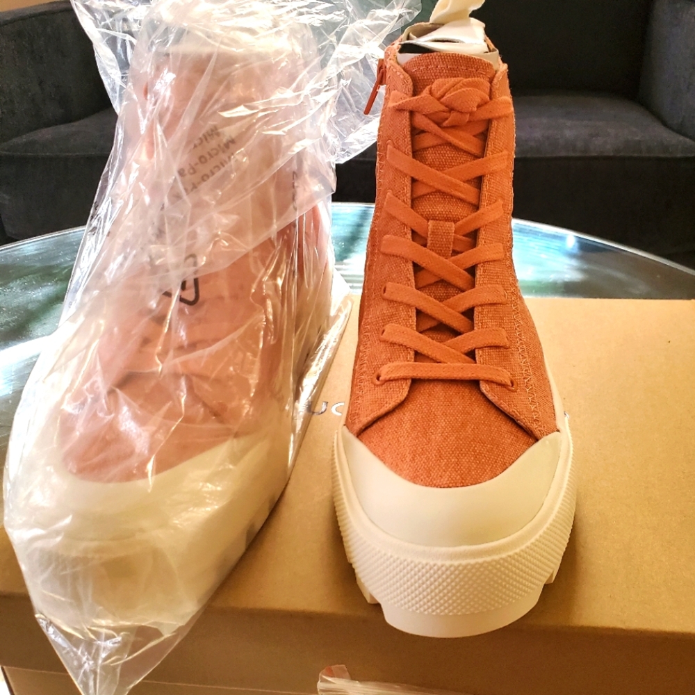 Lucky Brand Hightop Sneakers